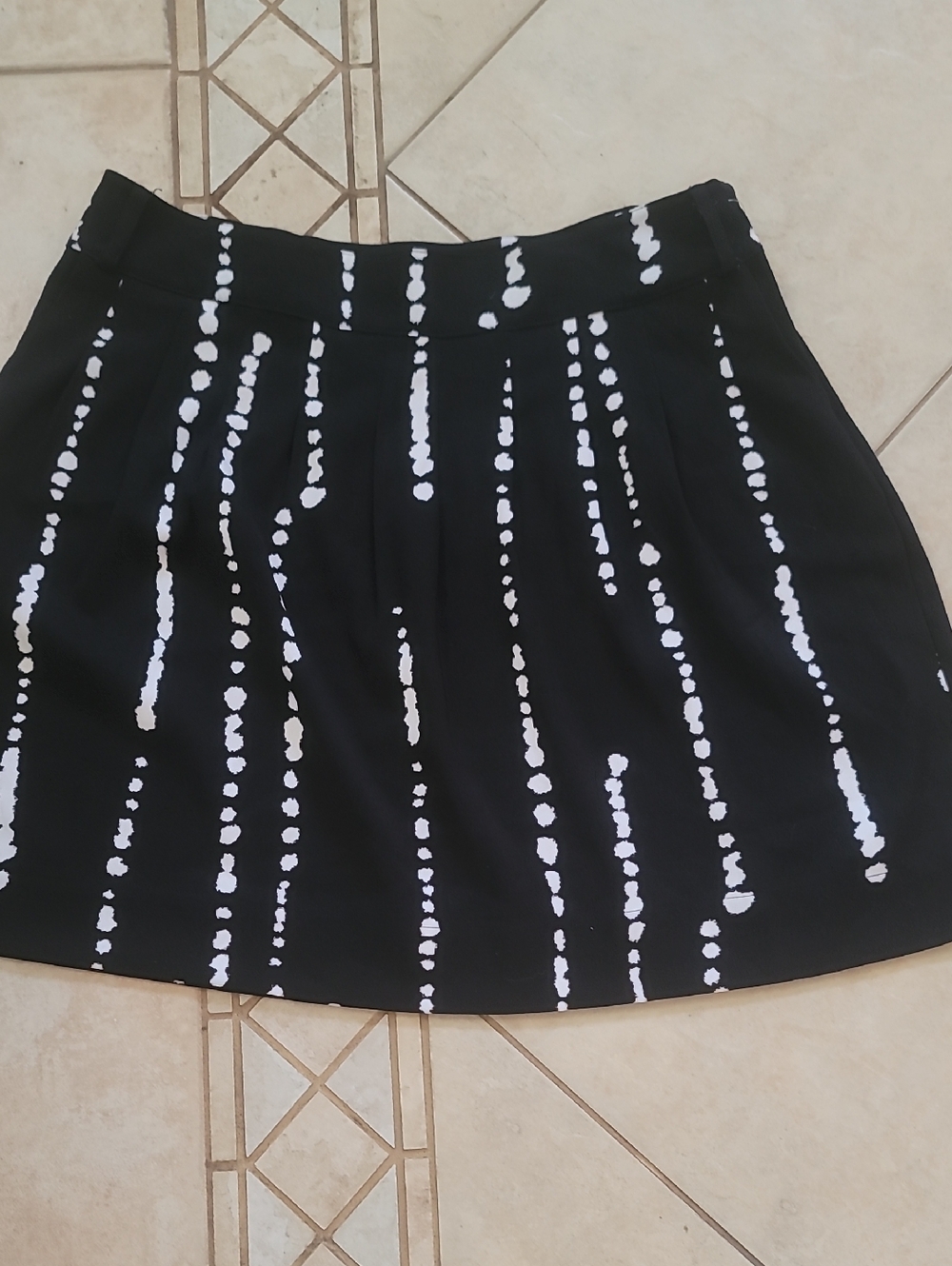 Worthington Black Mini Skirt with White Dot-Stripe Pattern. SZ 18